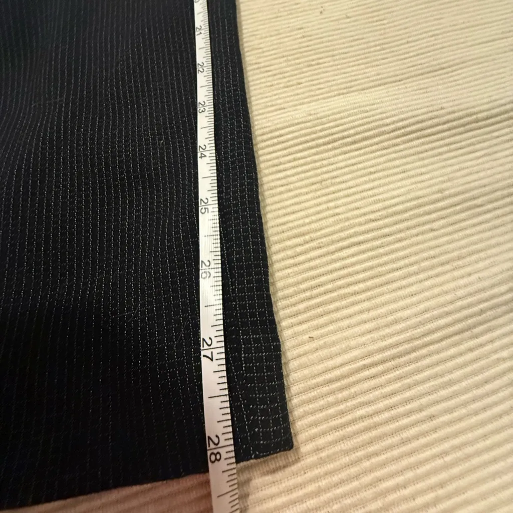 Hilary Radley Black Pinstripe Straight-Leg Pants Women’s Size Small - Image 5