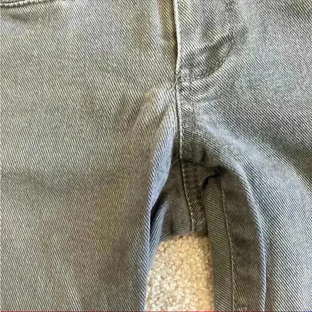 CAbi Jeans Gray Jeans with Zipper Ankle Size 2 - Image 3