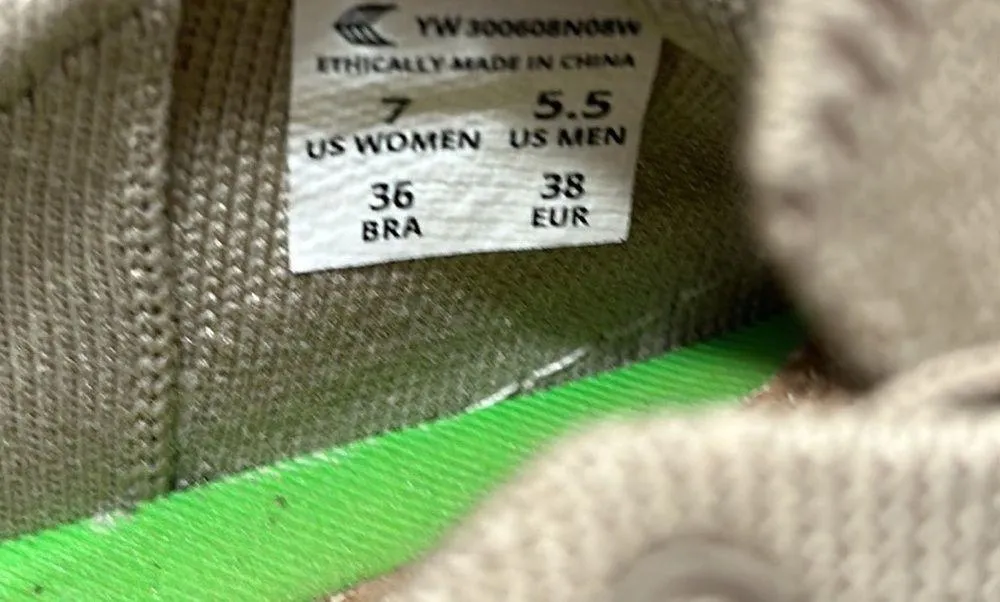 Cariuma IBI Low Knit Sneaker Sz 7 White - Image 10