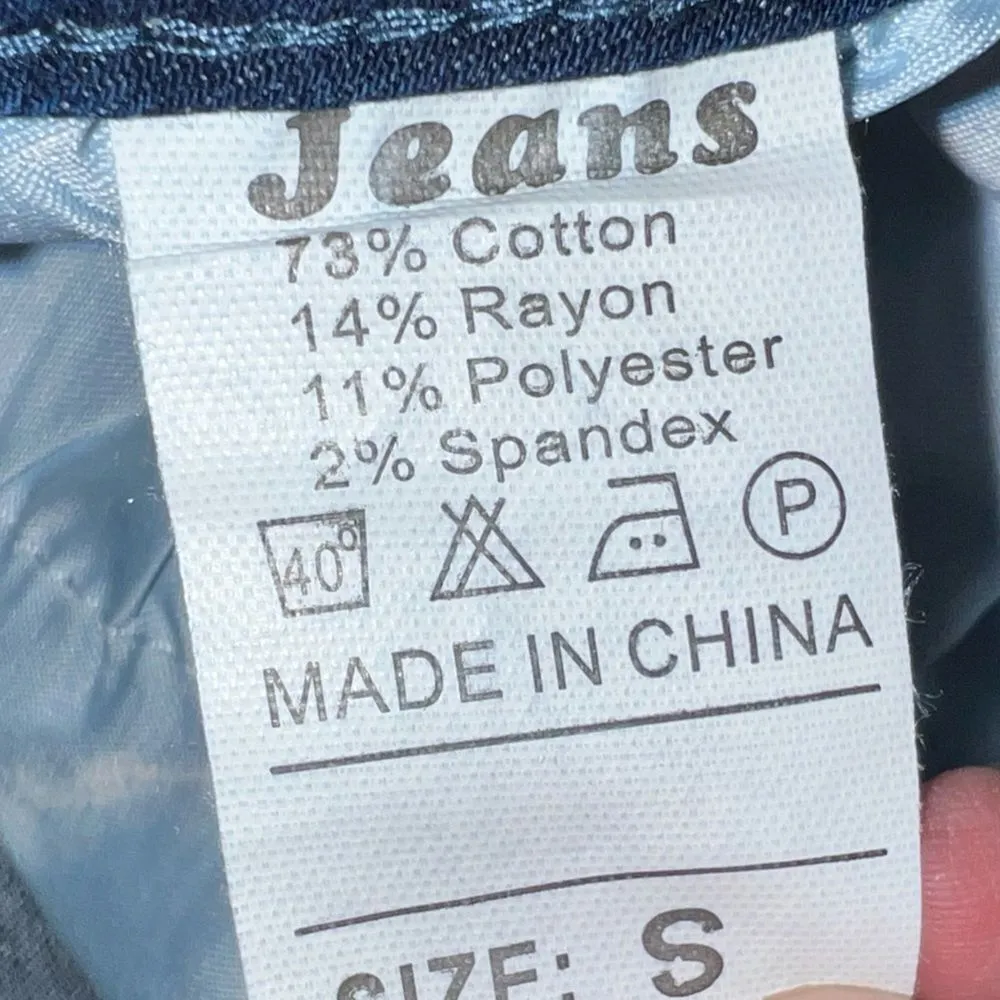 Retro 70’s vibe patchwork look high rise stretchy flared leg jeans! New! Blue Size undefined - Image 7