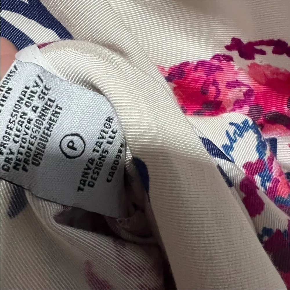 Tenaya Taylor Floral Print Skirt In Excellent Pre Loved Condition - Image 3