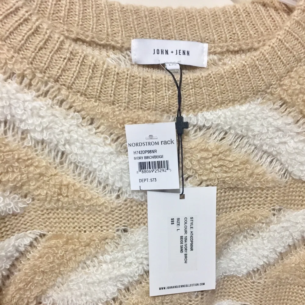 NEW John + Jenn women's chunky shaggy knit boxy crop sweater NWD minor imperfect - Image 3