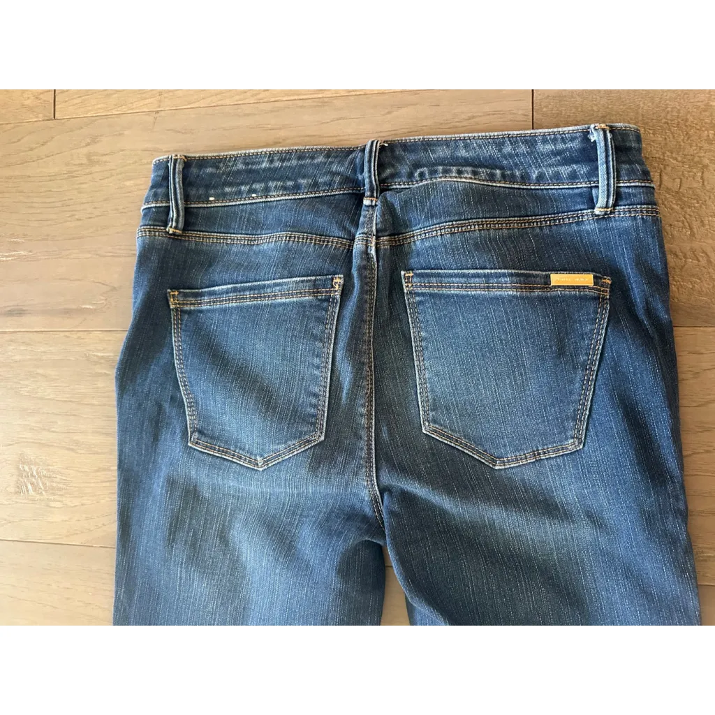 White House Black Market Distressed Skinny Jeans Size 2 (Excellent Condition) - Image 6