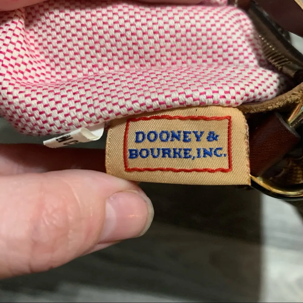 Dooney & Bourke Leather and Canvas Crossbody Signature/Logo Purse - Image 9