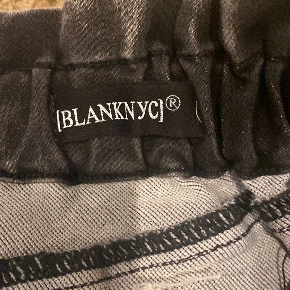 BlankNYC Denim Shorts - Image 4