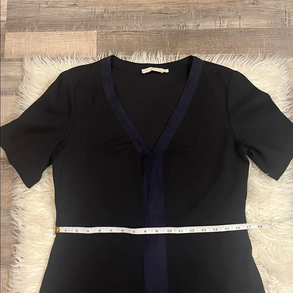 Tory Burch Sallare stretch wool blend dress with goat leather suede trim L - Image 10