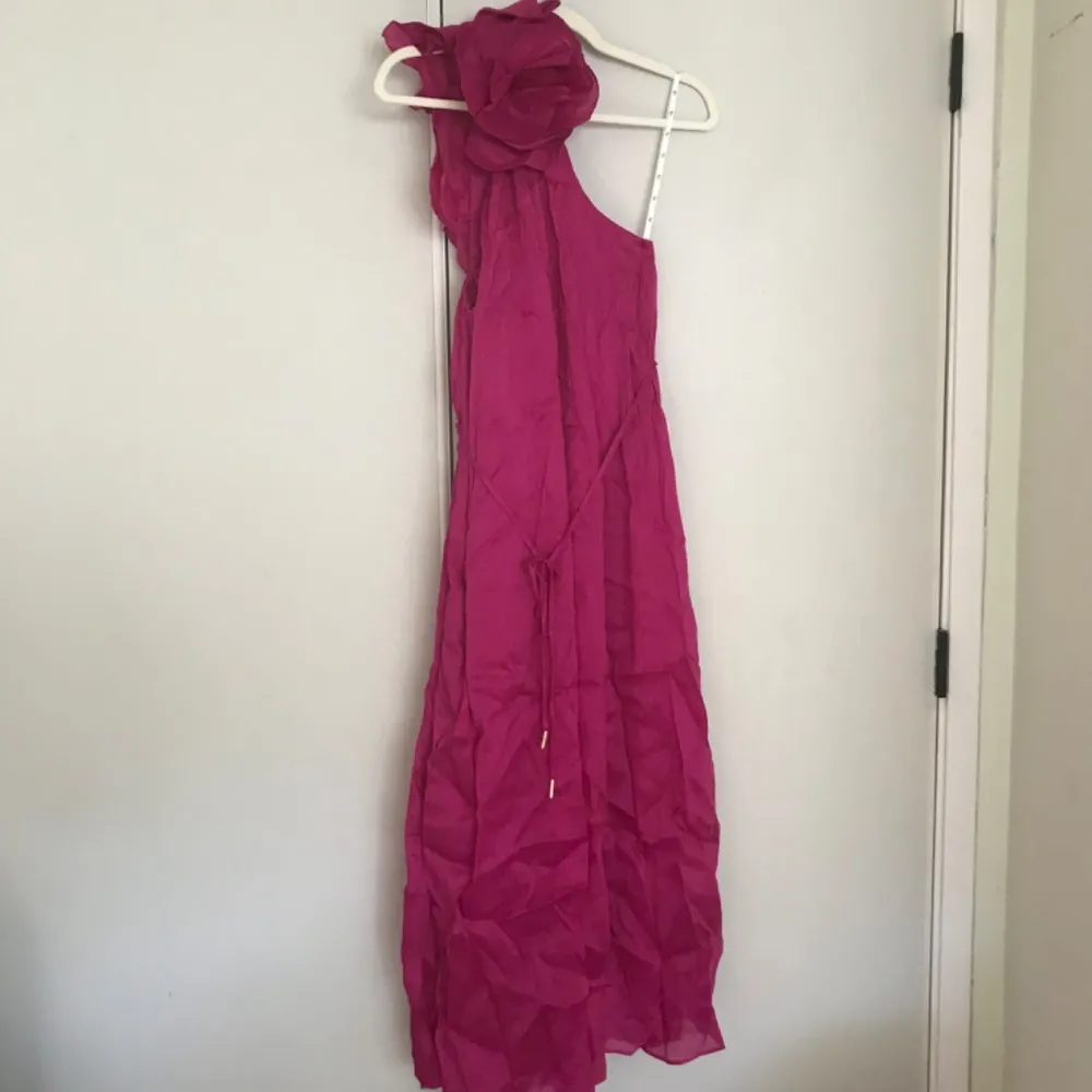NWT Aje pink dress Size 4 - Image 5