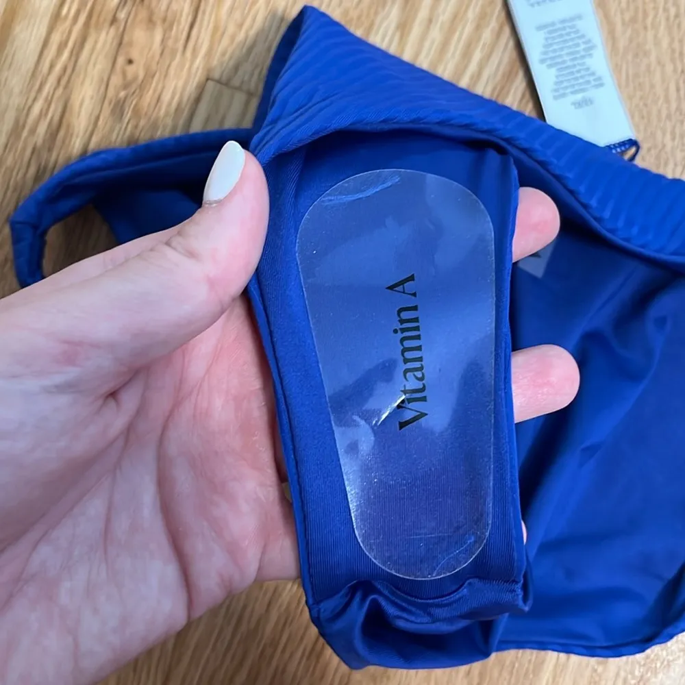 NWT Vitamin A Blue Ribbed Bikini Set Sz L/XL - Image 5