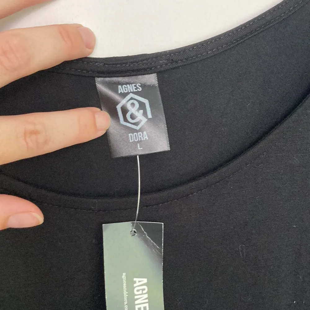 Agnes & Dora |Round Neck Short Sleeve Hi Lo Day Dreamer Tunic size L - Image 6