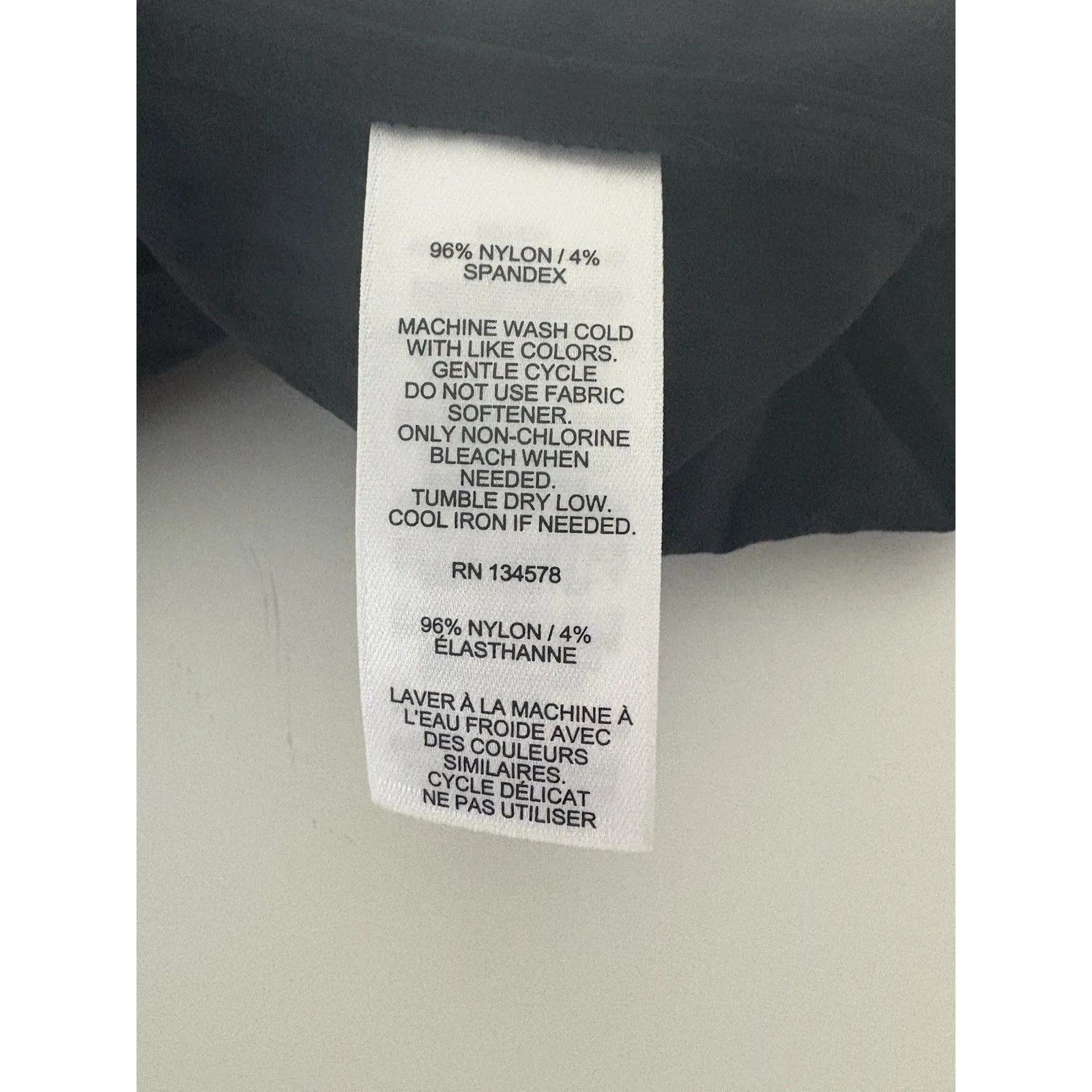 Vineyard Vines Tilly Harbor Seersucker Tiered Dress Small Black Moisture Wicking - Image 8