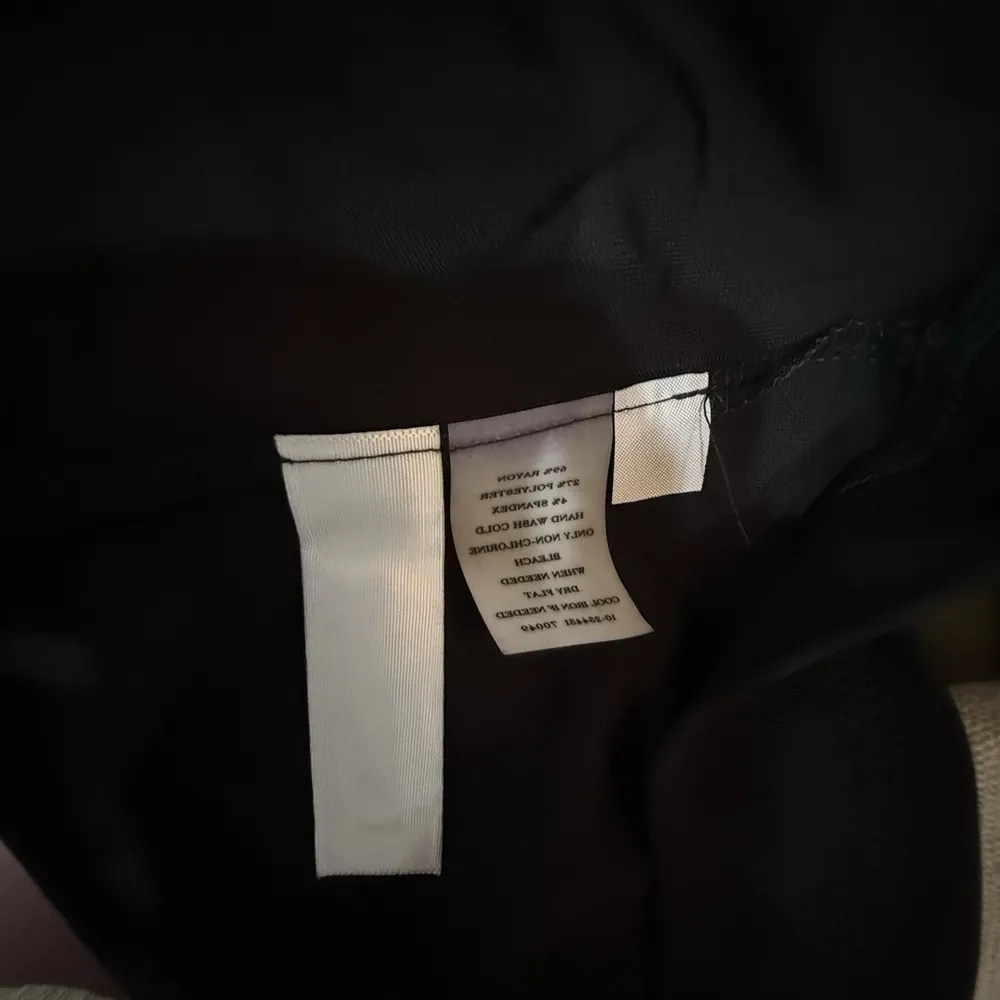 Ann Taylor - Size 4 Black Sheath Dress $139.00 - Image 4