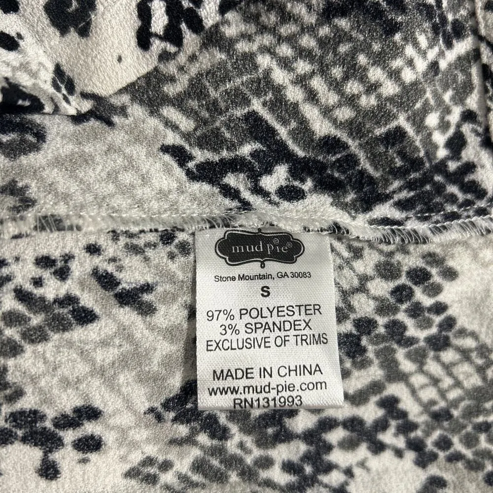 Mudpie Women's Romper Black white Snake Print Size S Bell Sleeves Elastic Waist - Image 5