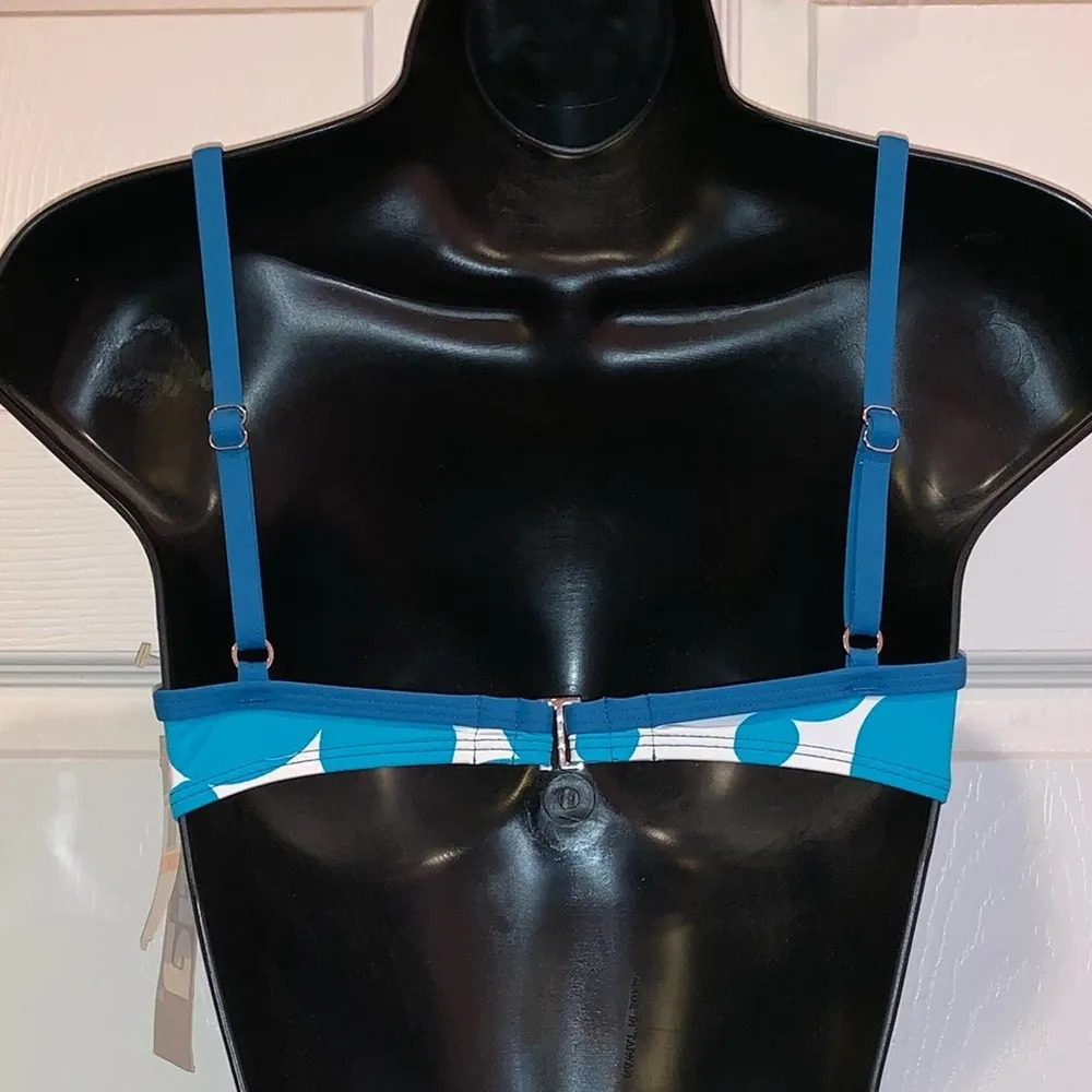 NWT Jag Polka Dot Blue & White Bikini Top - Image 3