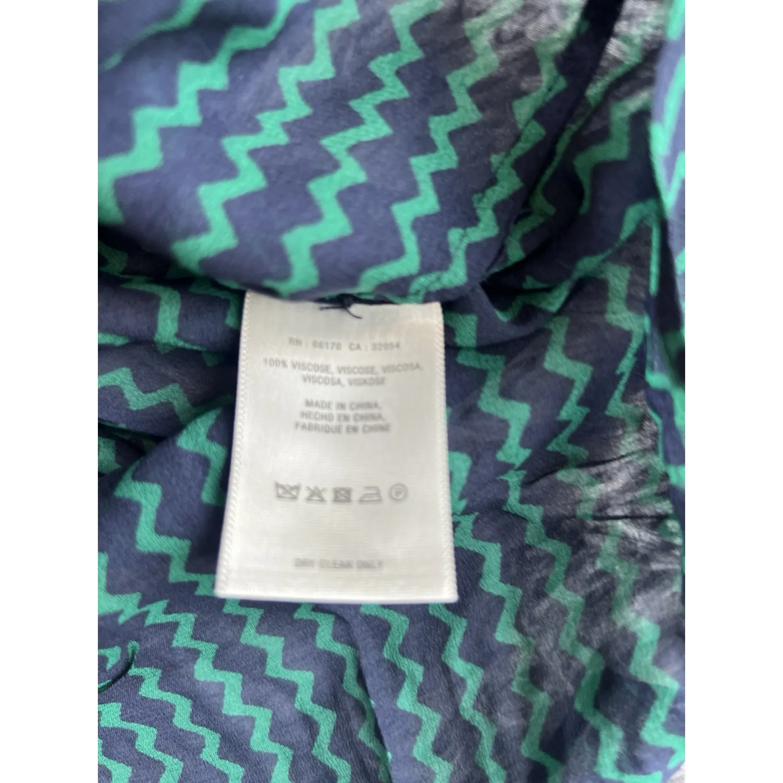 Maeve Anthropologie Long Sleeve Button‎   V-Neck Green Sheer Pattern Blue Small. - Image 4