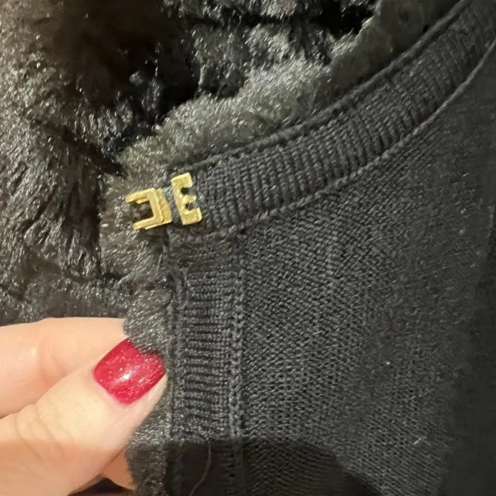 Calvin Klein Jewel Neck 3/4 Sleeve Faux Fur Cropped Jacket Size Small - Image 7