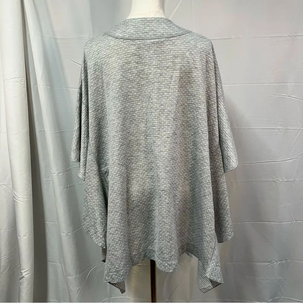 Cabi ATC Reversible Cape XS/S Gray White Travel Lounge wear cotton poncho Spring - Image 9