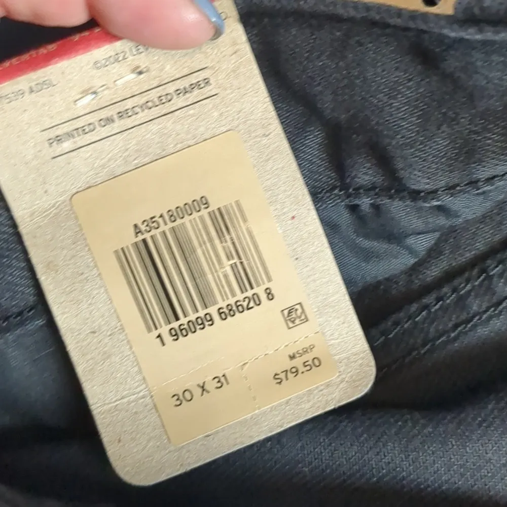 Levi's silvertab 94' baggy distressed severely size 30x31 - Image 11