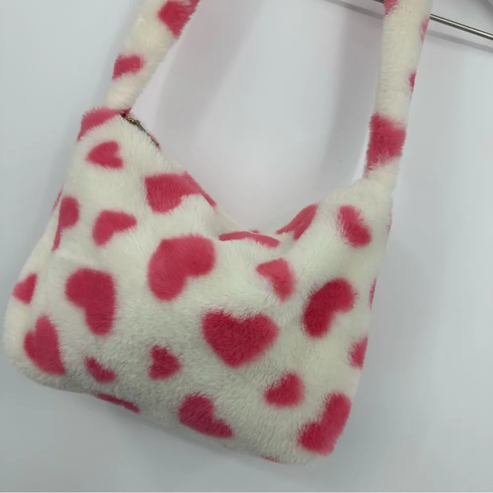 Coquette Heart White Love Shoulder Bag - Image 2