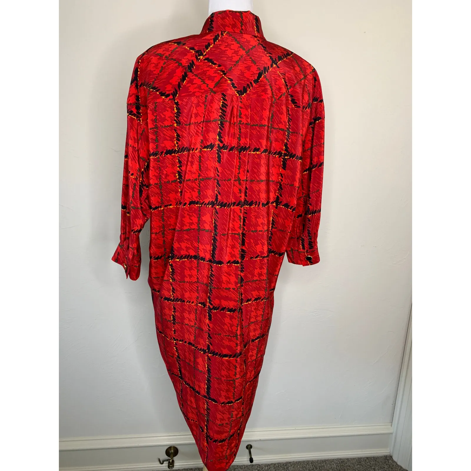100% Silk Vintage Plaid Shift Dress 3/4 Sleeve 90s Career Indie Sz 8 Red - Image 2