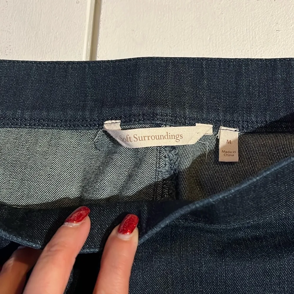 Soft surroundings, Capri pants women’s size medium wide leg - Image 2