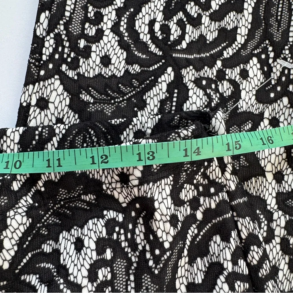 Karen Kane Black and White Floral Lace Boho Print Ponte Pants Size 12 NWT - Image 5