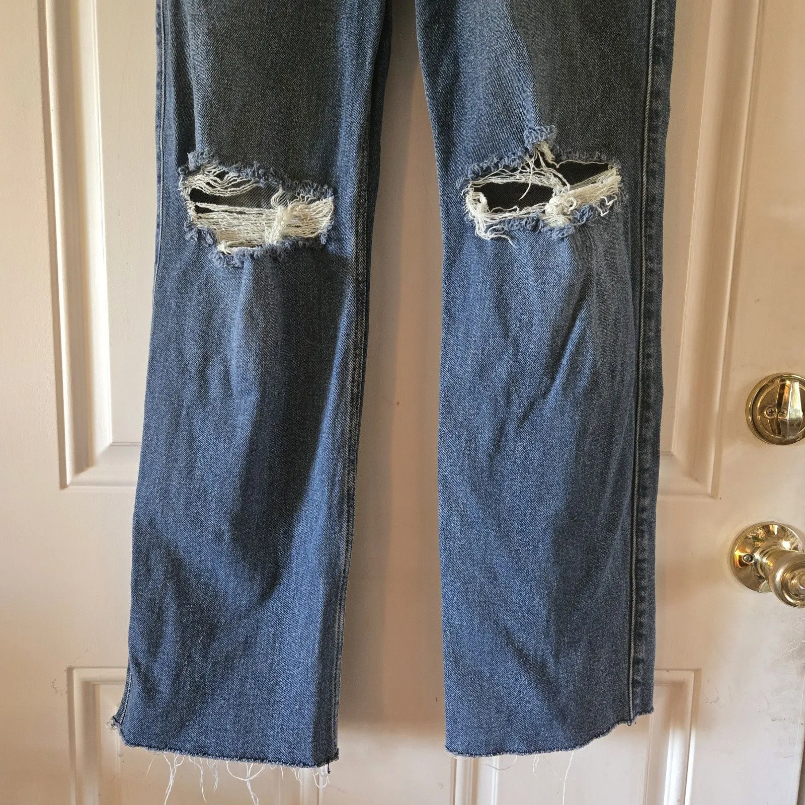 Hollister Ultra High Rise Dad Jeans Size 23 (000) Stretchy Ripped Destroyed Y2K - Image 3