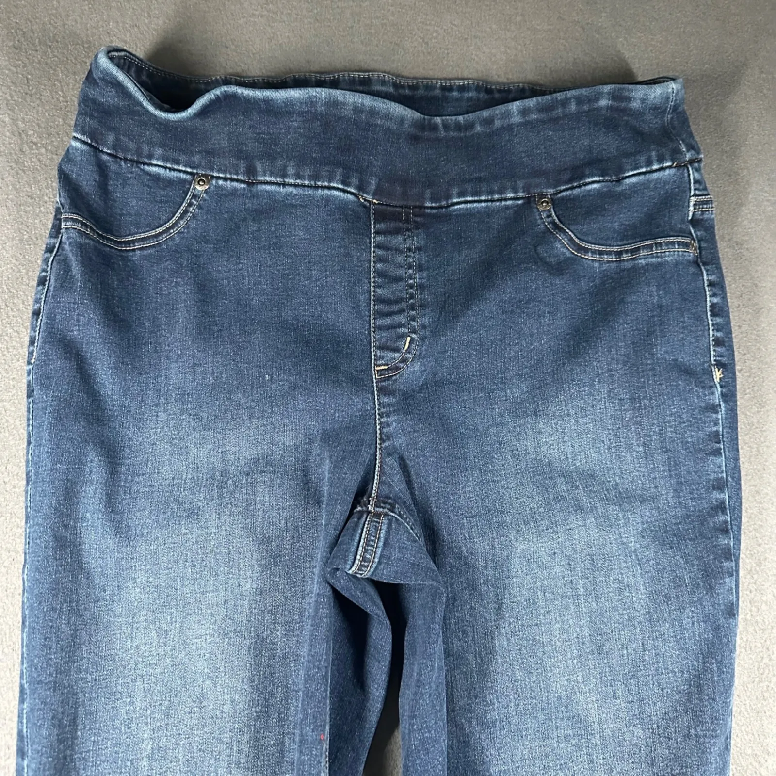 Chicos Perfect Stretch Nicky Jegging Jeans Womens 1R US 8 Blue Denim Hemmed - Image 3