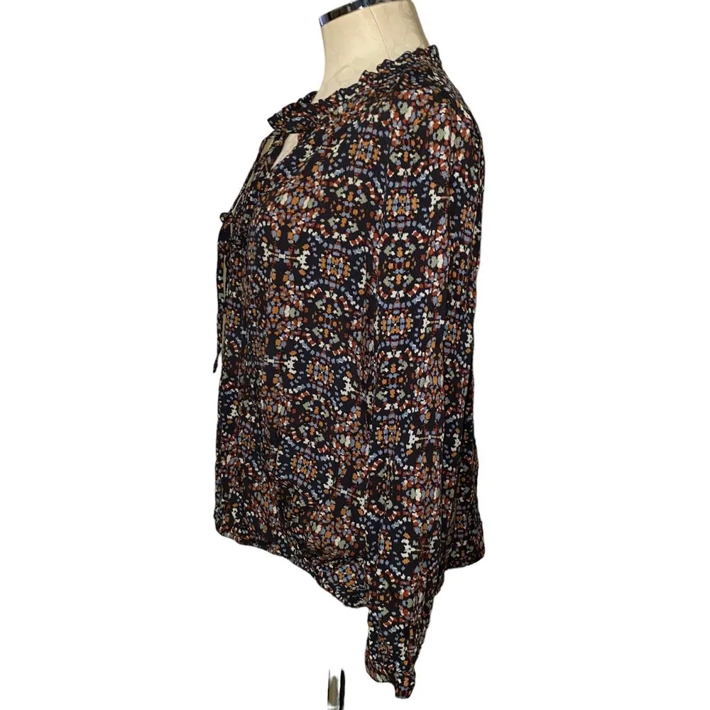 Knox Rose Long Sleeve Keyhole Tie Neck Peasant Top Blouse Abstract Print Boho M - Image 4