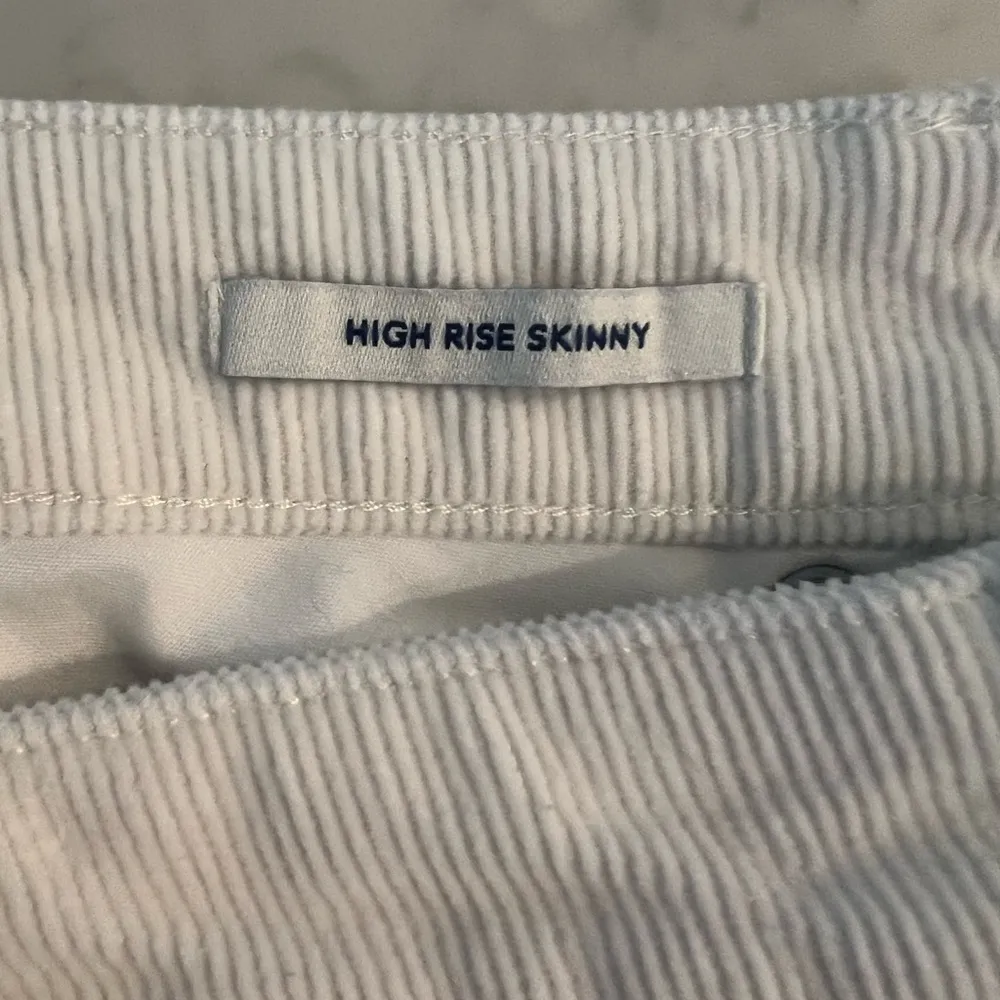 Vineyard Vines Women’s Corduroy Hight Rise Skinny Cream Straight Pant Size 27 - Image 10