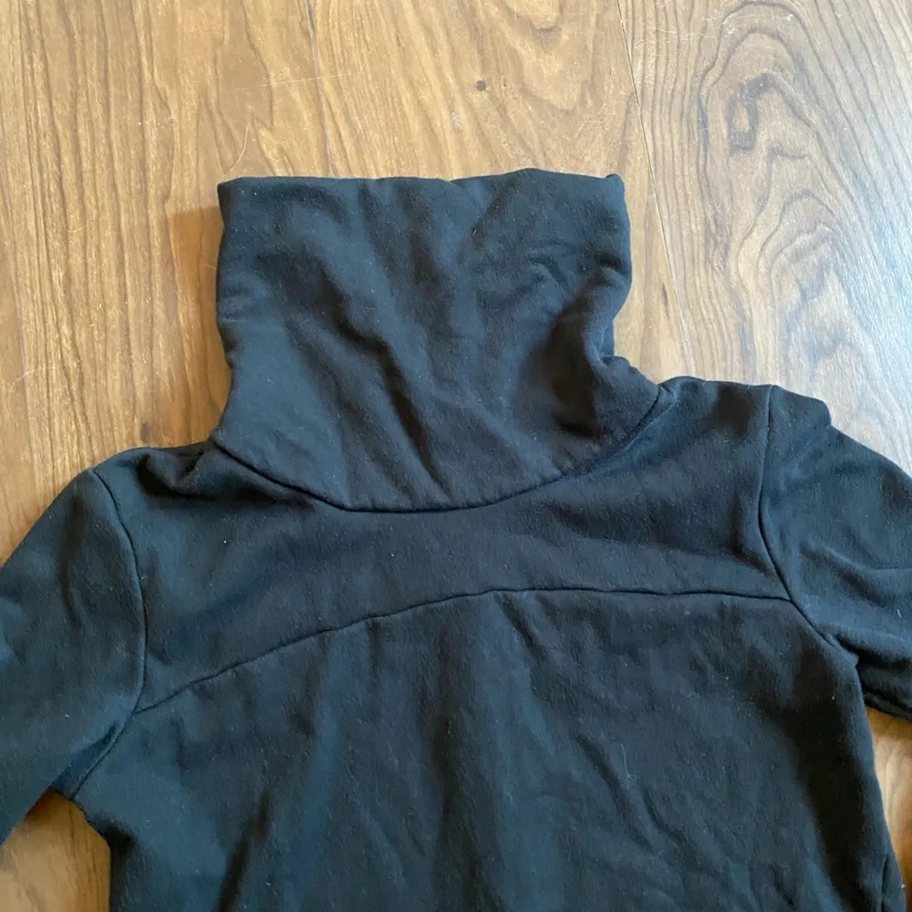 Alo Sweater Black Cowl Neck Long Sleeve Casual Workout‎ Athletic Yoga Running - Image 3