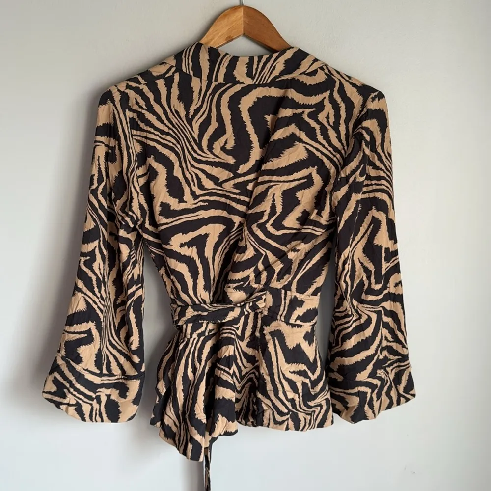 GANNI Tiger-Print Wrap Blouse Small - Image 3