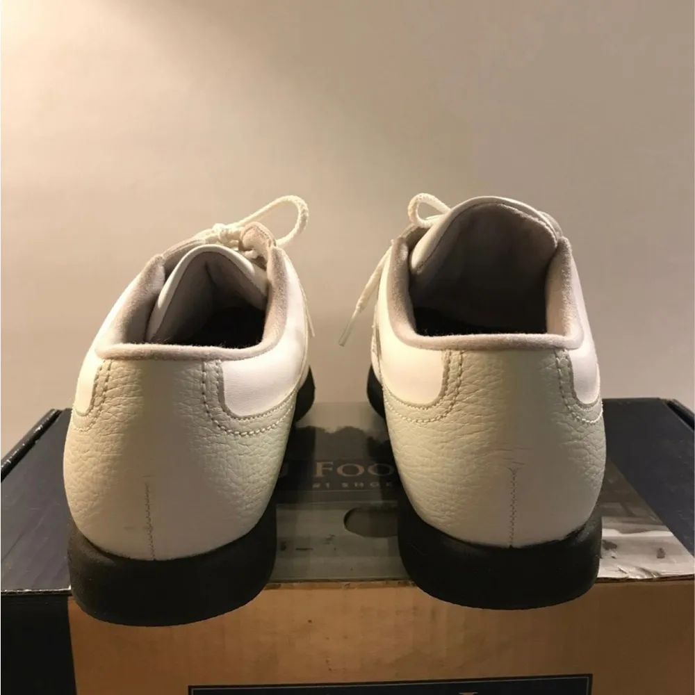 Footjoy GreenJoys Women's Soft Spike 9 M - Image 4