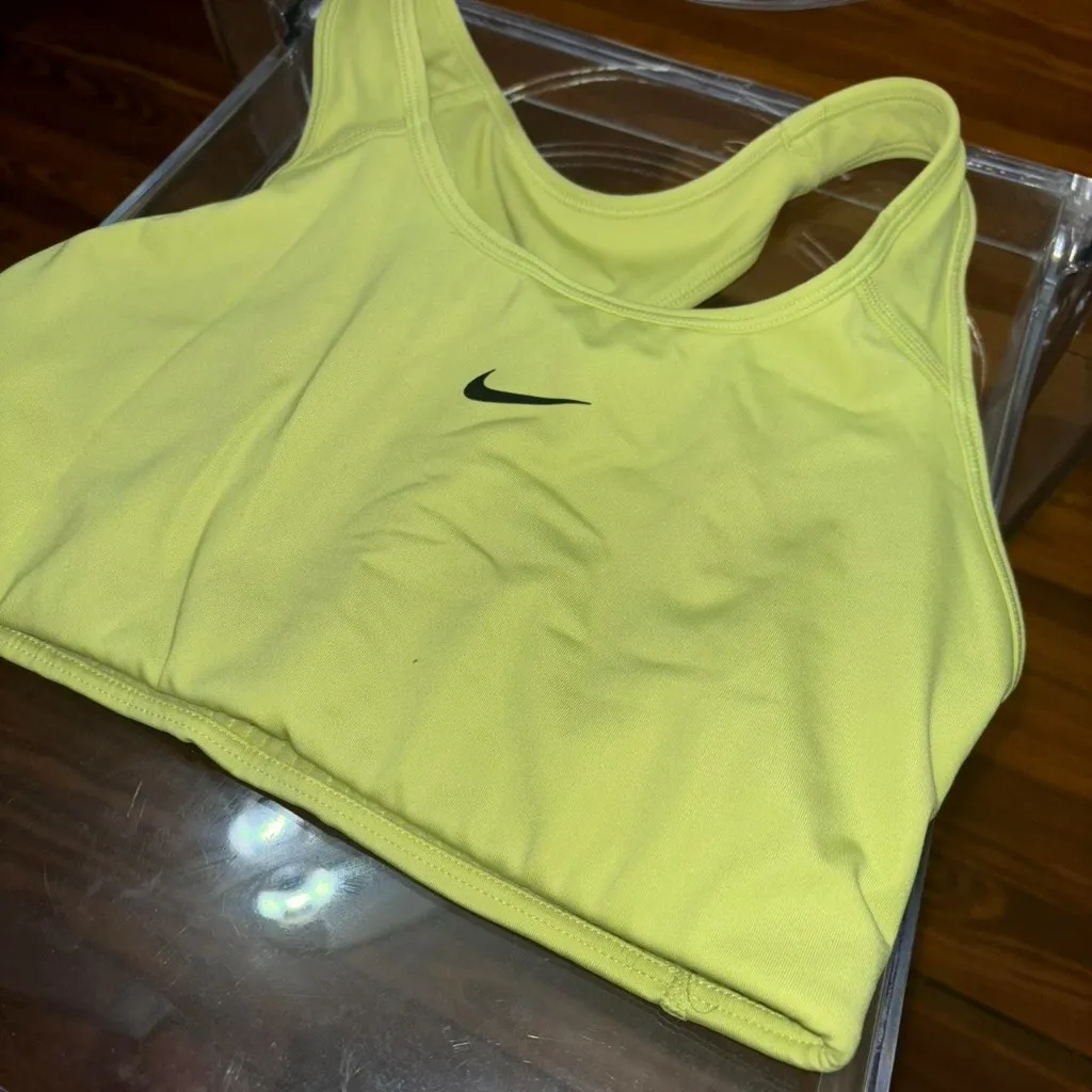 Nike sports bra - Image 2