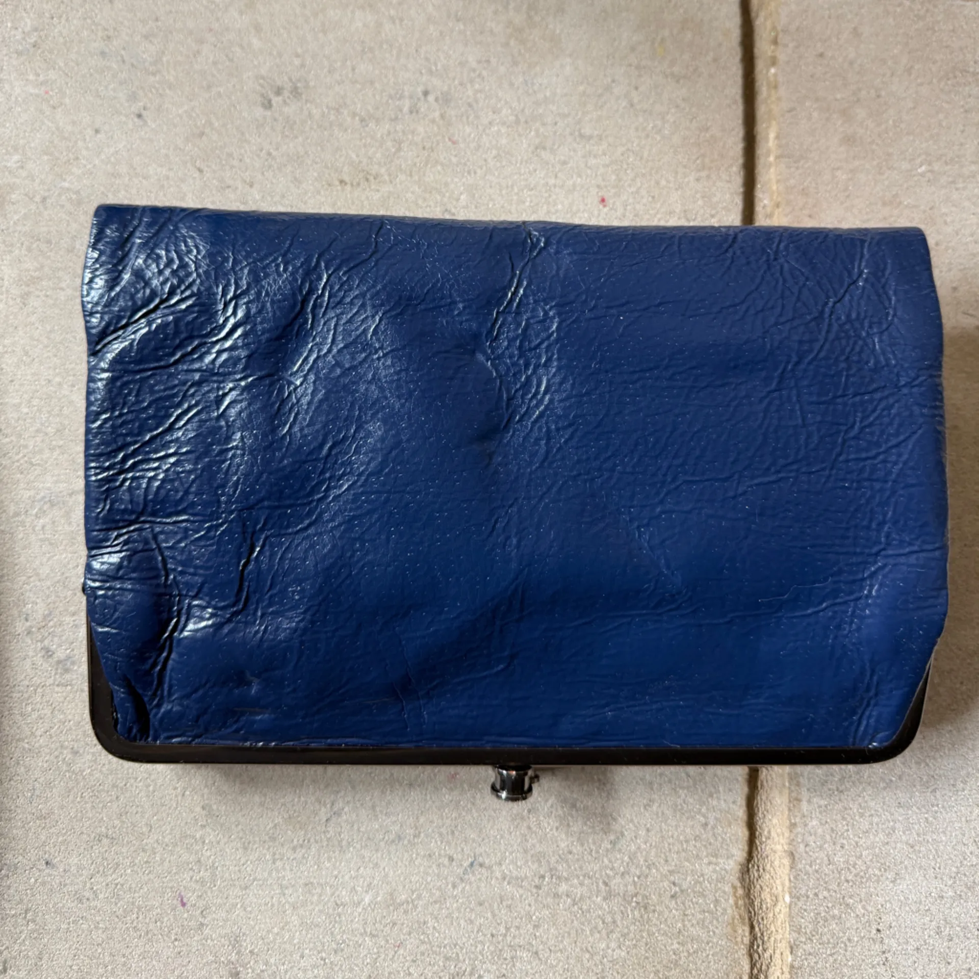 Vintage HOBO navy blue patent leather wallet on crossbody chain. - Image 11
