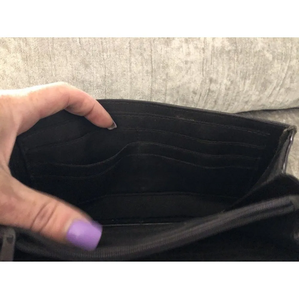 Black vinyl embossed handbag satchel Y2k 90’s - Image 9