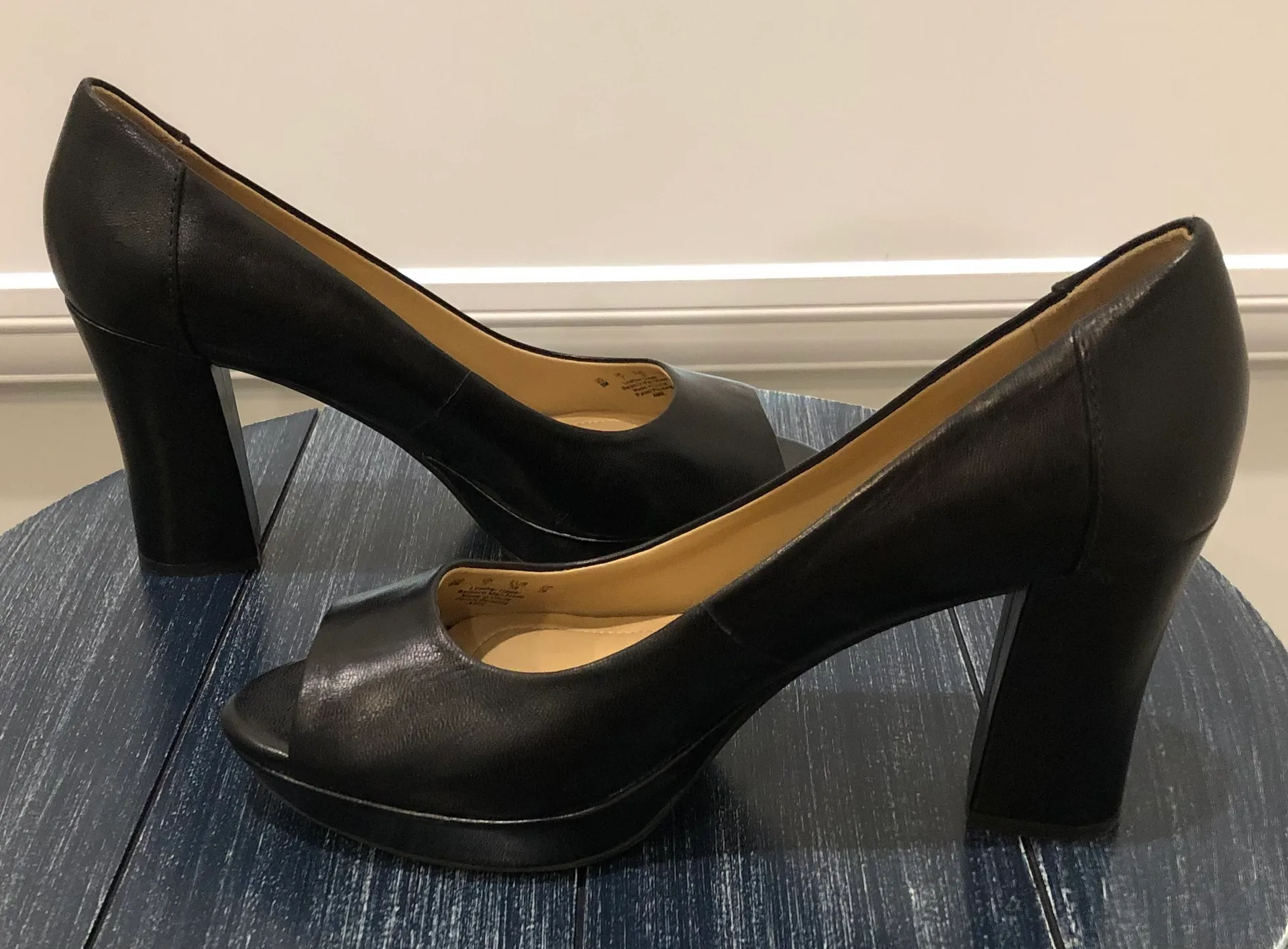 Naturalizer Open Toe Pumps - Image 7