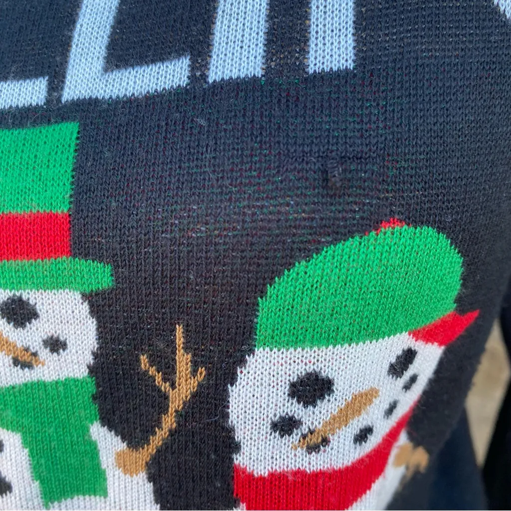 SHEIN Black Chillin’ With My Snowmies Ugly Christmas Crewneck Sweater Size M - Image 5
