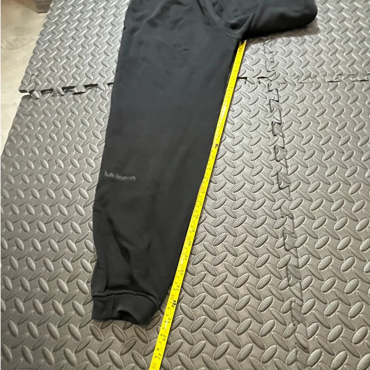 Lululemon Relaxed HR Jogger‎ Size 4 Black Color High Rise Relaxed Fit Womens - Image 6