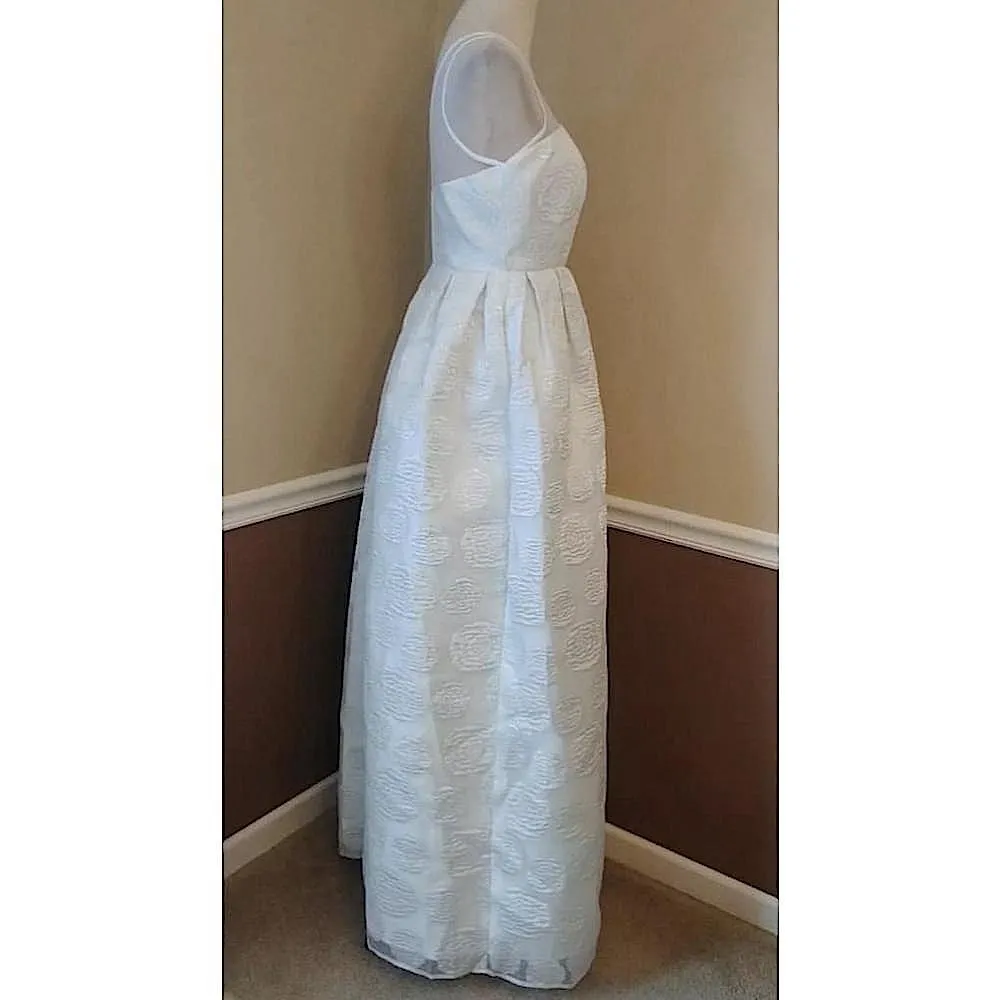 White & Silver Rose Jacquard Wedding Gown Maxi Dress by Minuet from Modcloth NEW - Image 5