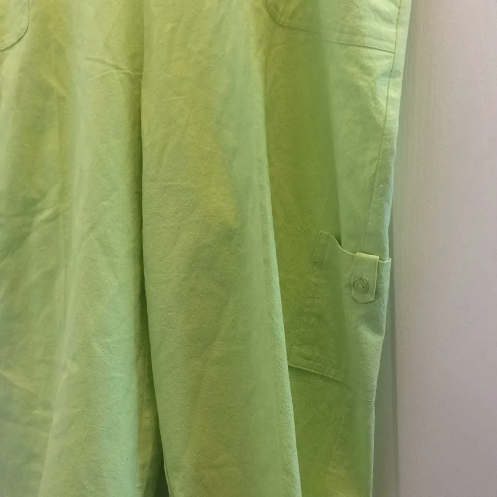 FINAL MARKDOWN Ladies’ NWT Alfred Dunner Capris (18) - Image 3