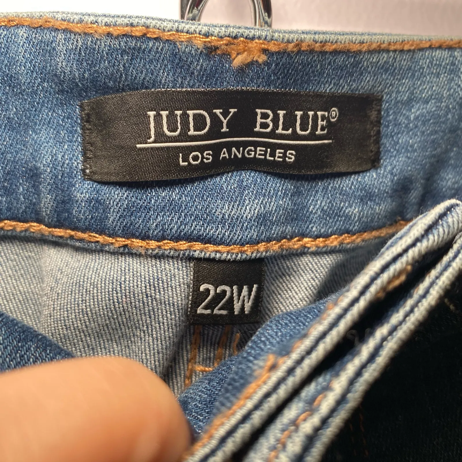 NWT Judy Blue Slim Fit Medium Wash Curvy Stretchy Jeans Women's size 22W - Image 2
