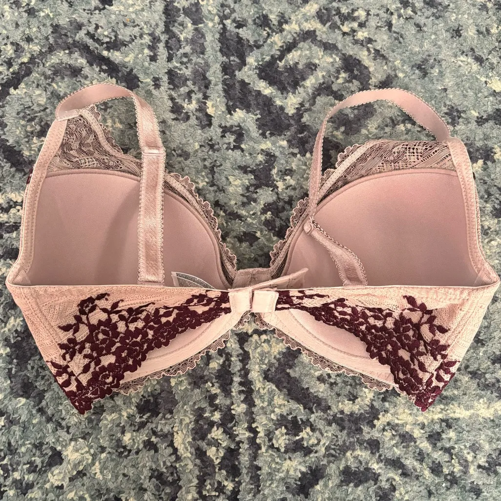 Bundle of 3 Soma Wacoal Bras Size 32DD - Image 8