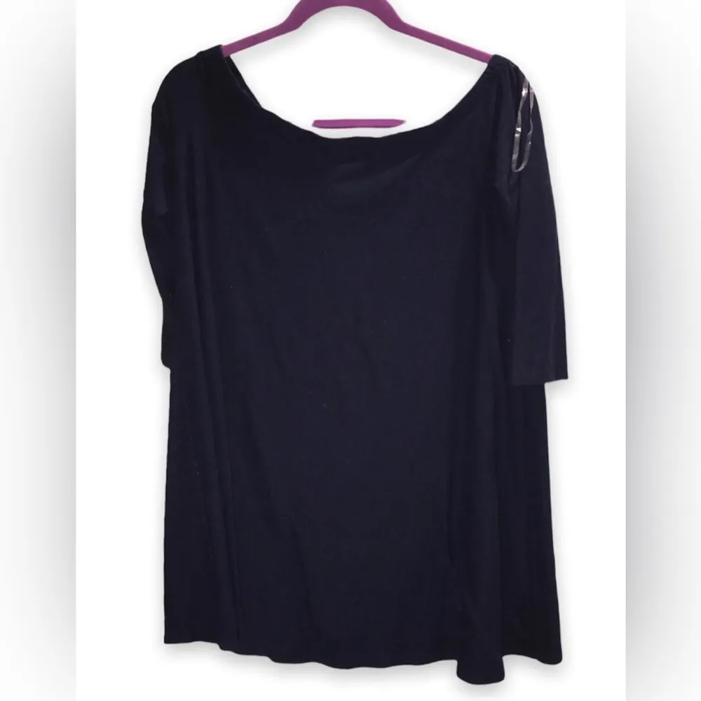 Planet Gold Off The Shoulder Top Size Large - Image 2