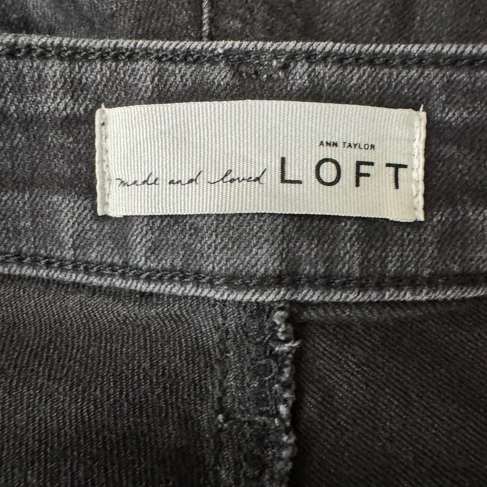 LOFT Curvy Straight Black Jeans Women's Size 31x12 Cropped Cuffed Raw Hem - Image 9