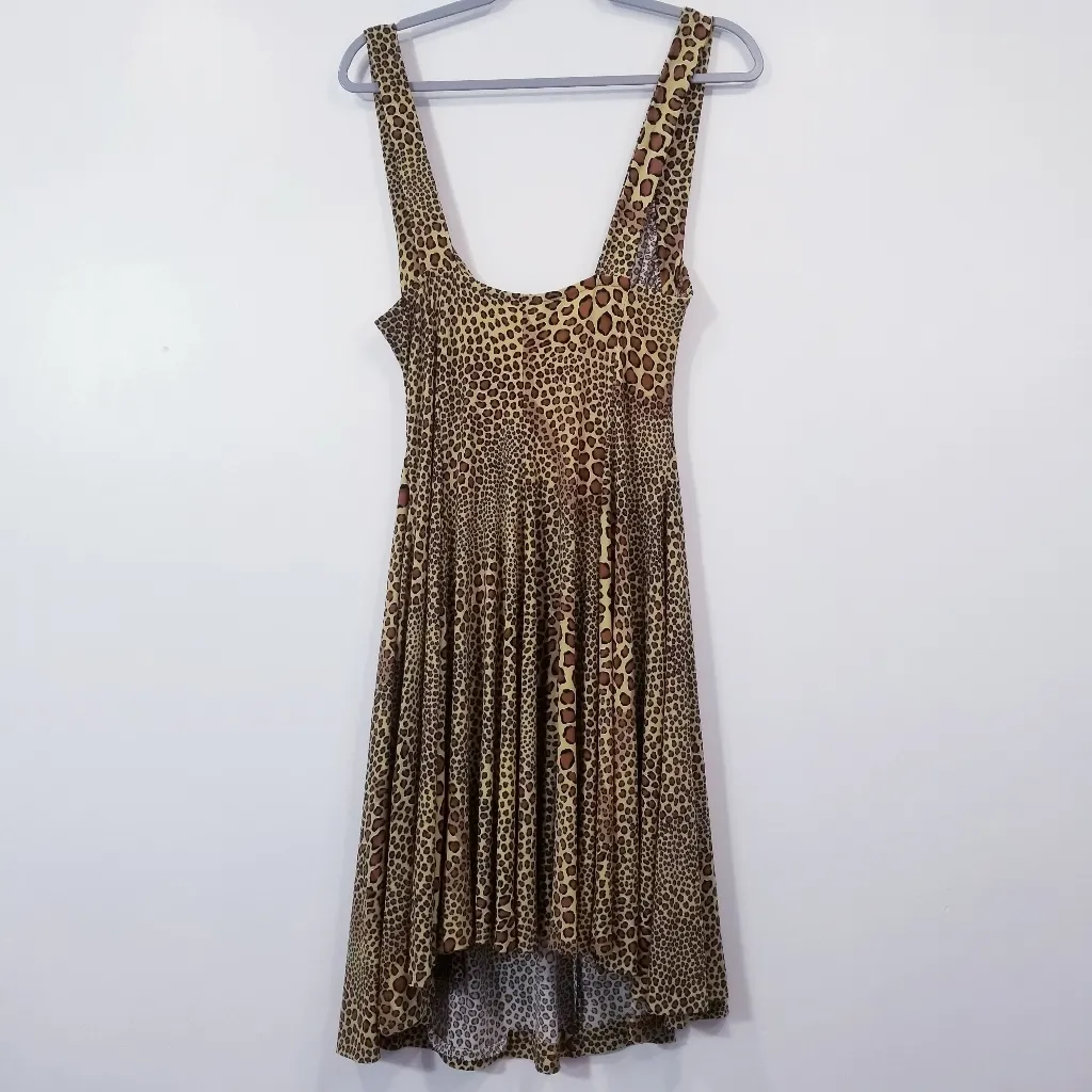 Norma Kamali Leopard Print Sleeveless Dress - Image 2