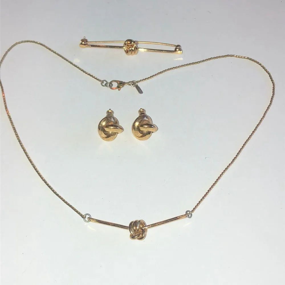 Monet Vintage Gold Tone Dainty Knot Pendant Necklace Earrings & Brooch Set - Image 2