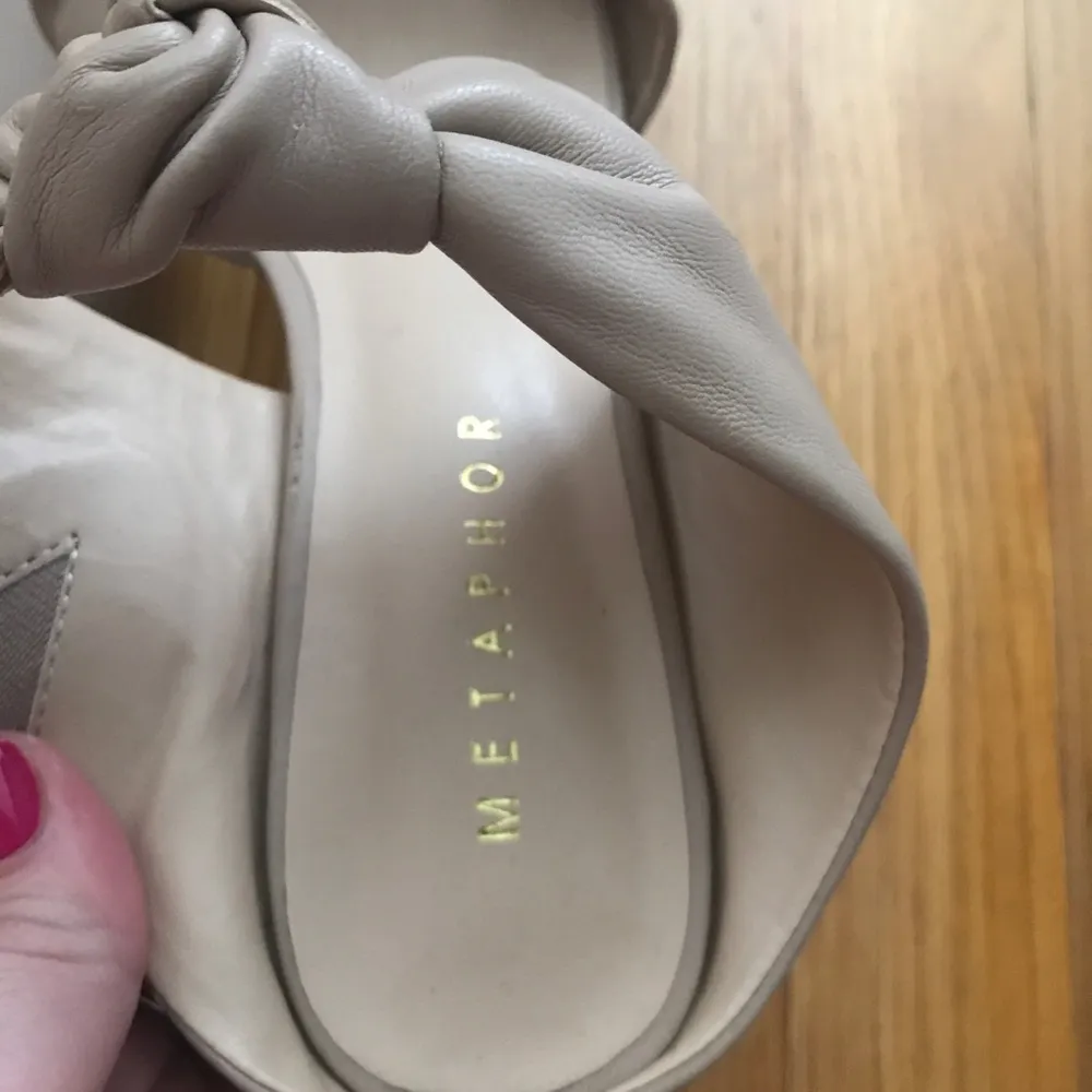 METAPHOR Knotted Bria Heel Sandals 8 - Image 5