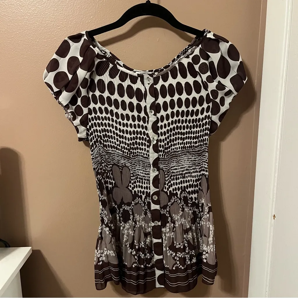NICOLA Vintage Y2K Brown and White Patterned Button Up Blouse - Image 2