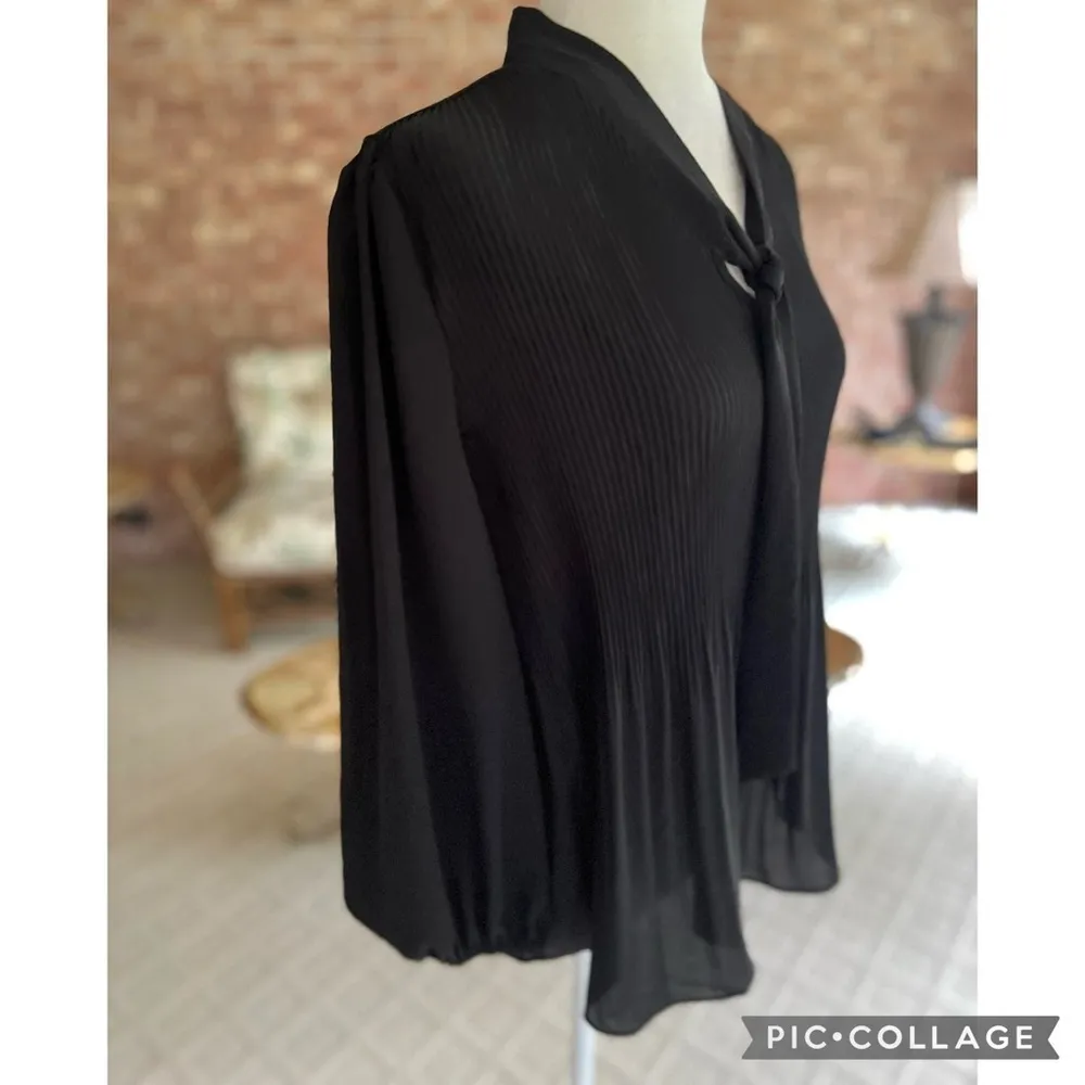 Adrianna Papell  Black Pleated Tie Front Blouse NWT S - Image 14