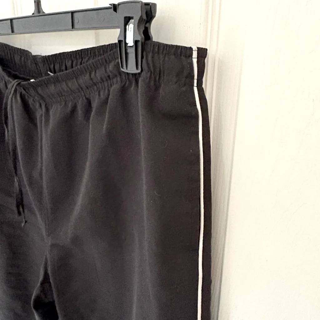 Three Hearts Women’s Athletic Pants in Black Size XL - Image 4